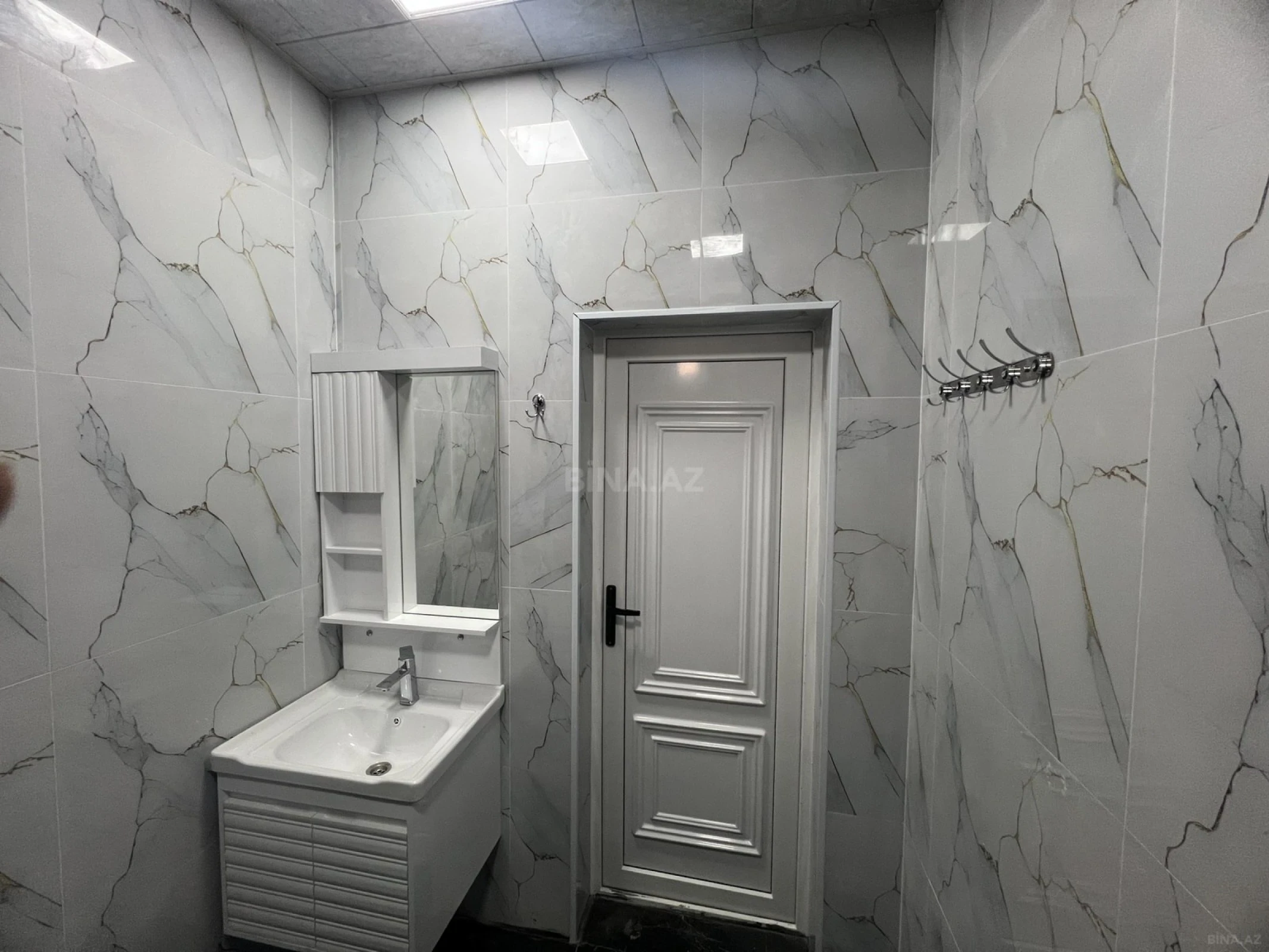 Satılır 6 otaqlı həyət evi 160 m²