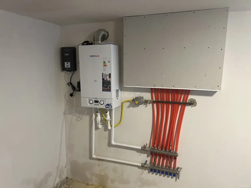 Satılır 6 otaqlı həyət evi 160 m²
