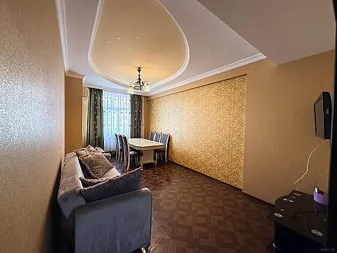 Satılır 2 otaqlı mənzil 73 m²