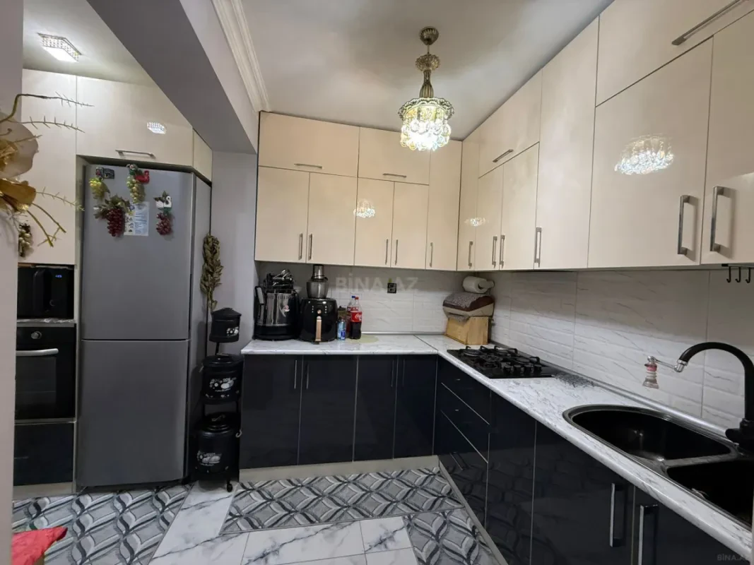 Satılır 3 otaqlı mənzil 80 m²