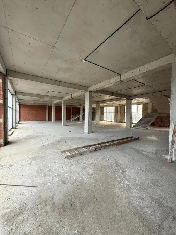 Satılır obyekt 116 m²