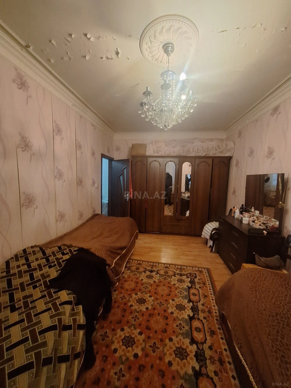 Satılır 2 otaqlı mənzil 65 m²