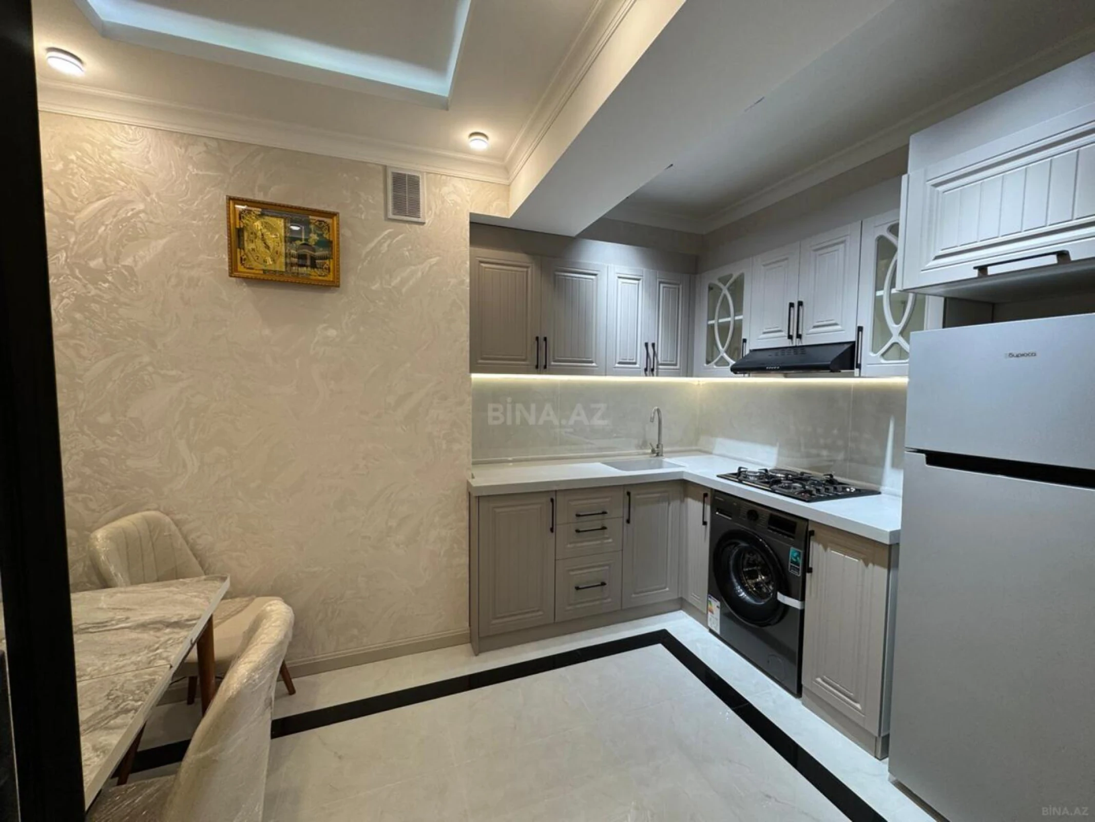Satılır 3 otaqlı mənzil 74 m²