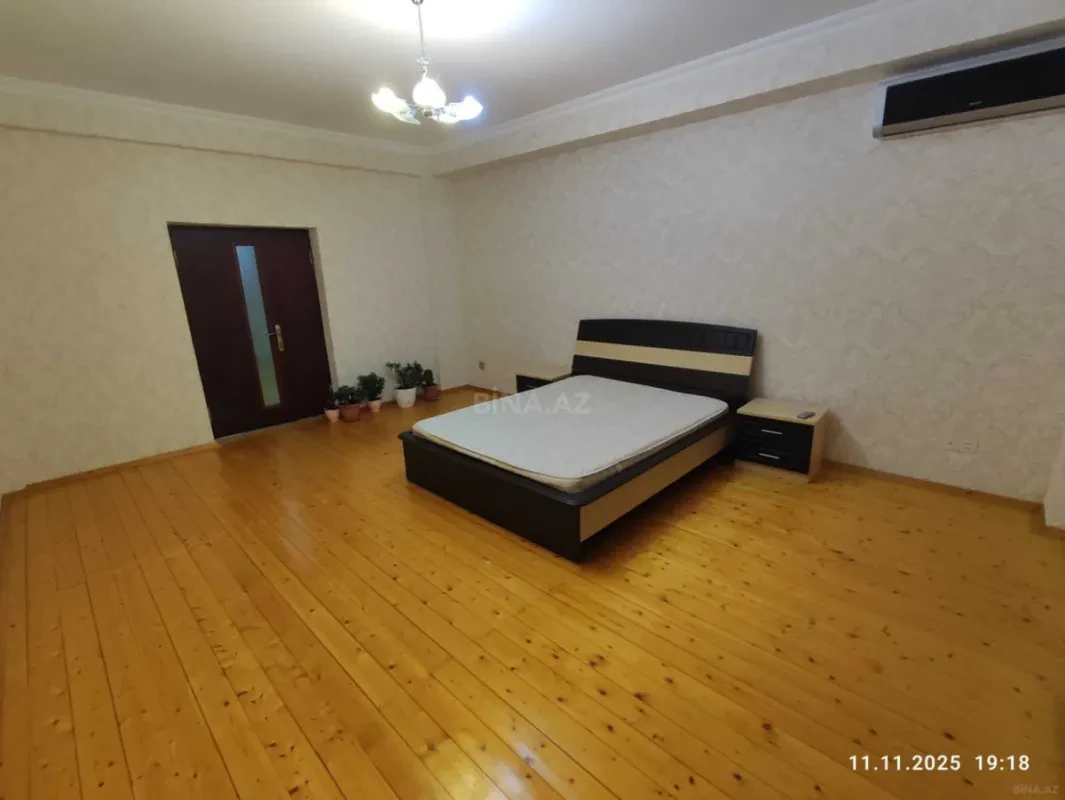 Kirayə verilir 3 otaqlı mənzil 140 m²
