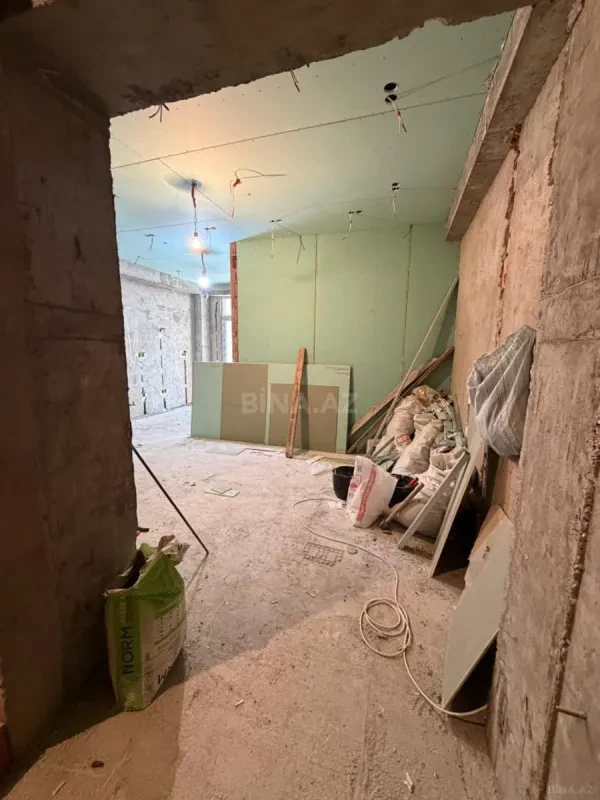 Satılır 2 otaqlı mənzil 55 m²