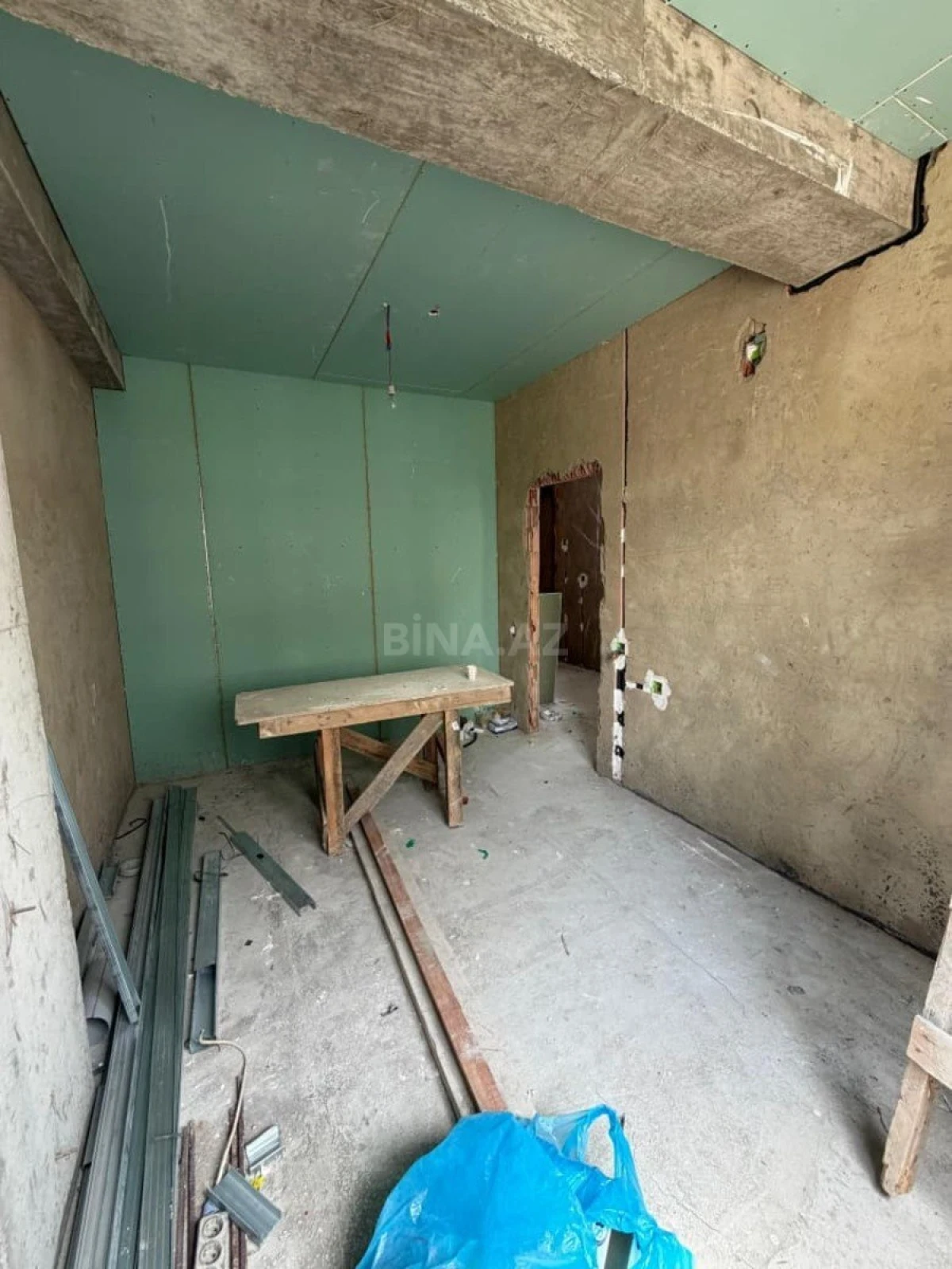 Satılır 2 otaqlı mənzil 55 m²