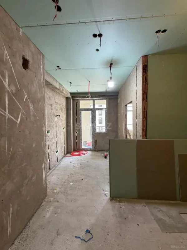 Satılır 2 otaqlı mənzil 55 m²