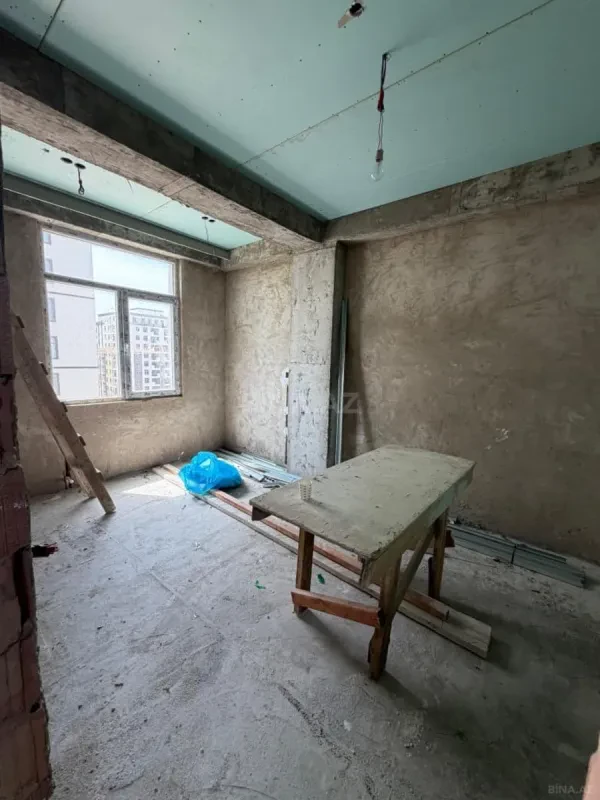 Satılır 2 otaqlı mənzil 55 m²