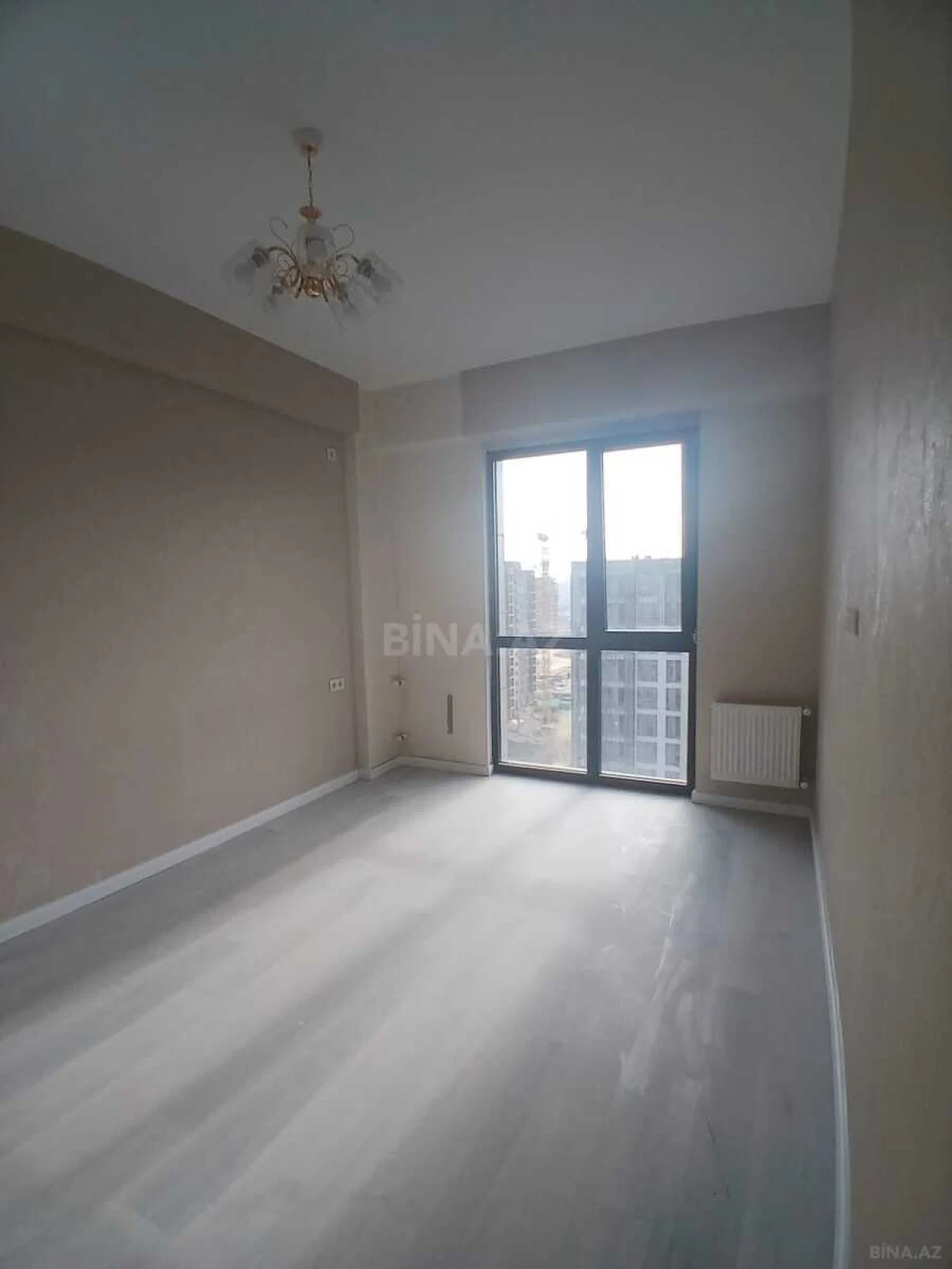 Satılır 3 otaqlı mənzil 72 m²