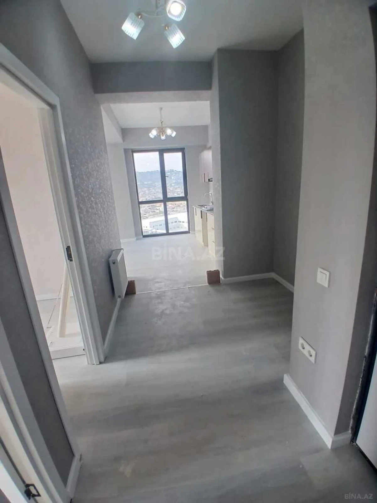 Satılır 3 otaqlı mənzil 72 m²