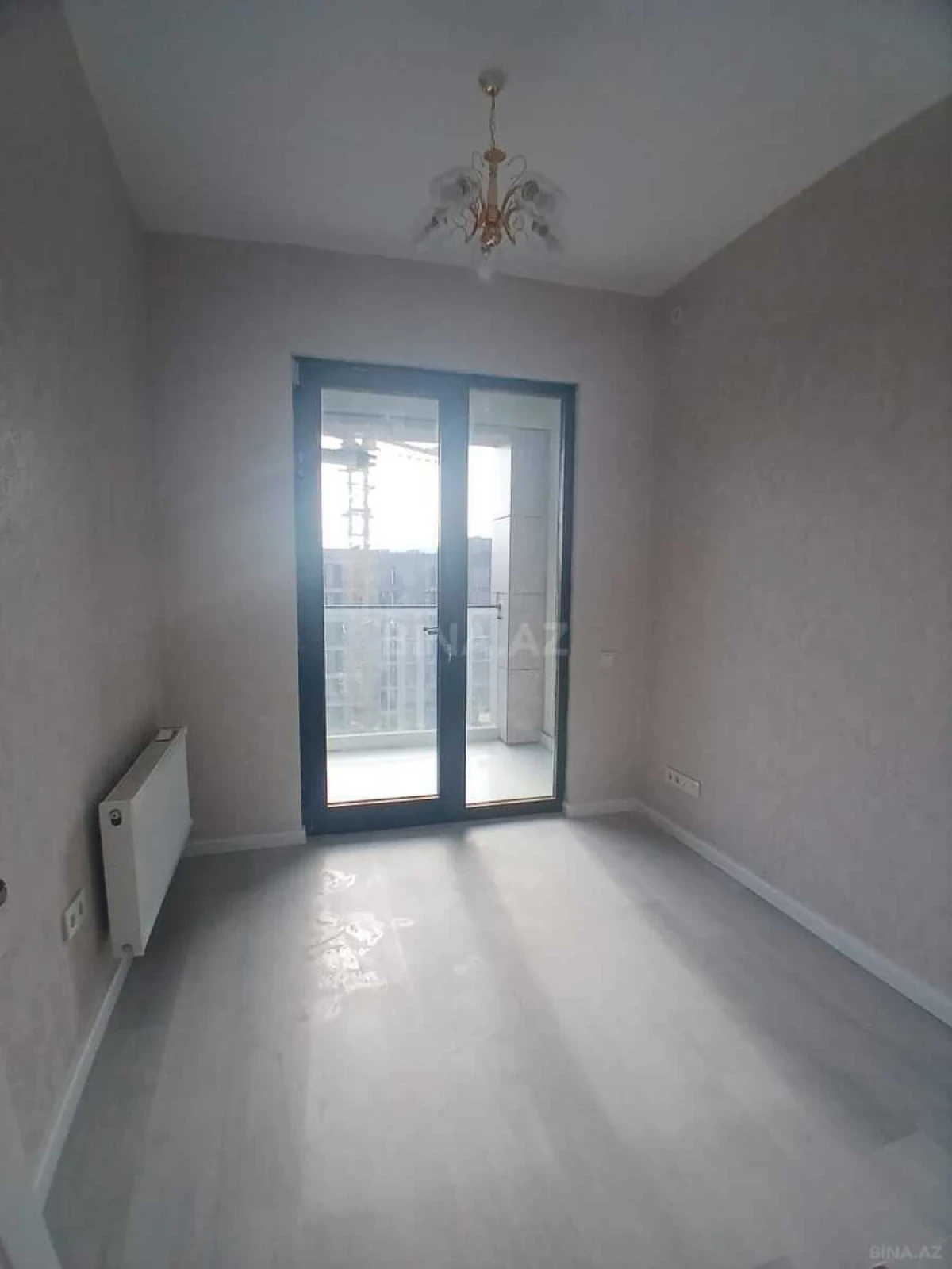 Satılır 3 otaqlı mənzil 72 m²