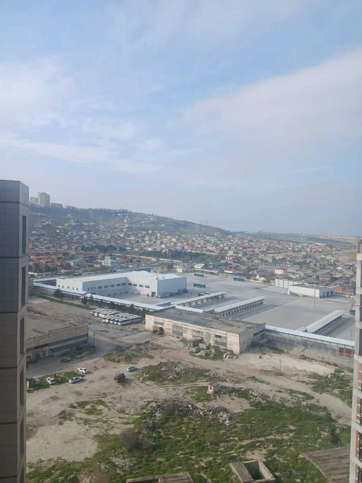 Satılır 3 otaqlı mənzil 72 m²