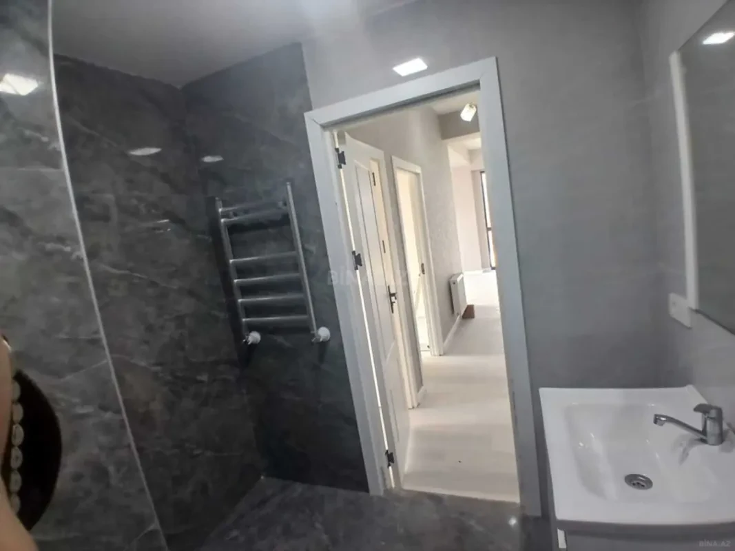 Satılır 3 otaqlı mənzil 72 m²