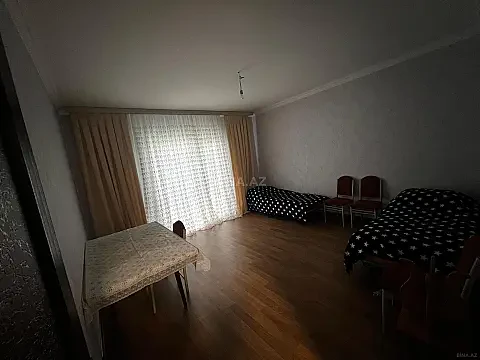 Kirayə verilir 2 otaqlı həyət evi 80 m²