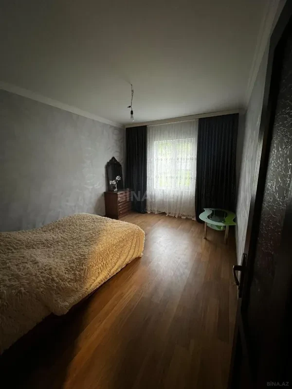 Kirayə verilir 2 otaqlı həyət evi 80 m²