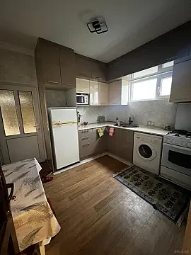 Kirayə verilir 2 otaqlı həyət evi 80 m²