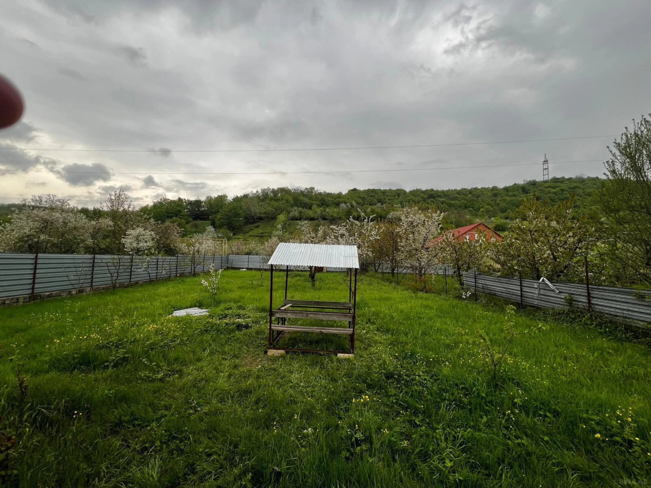 Kirayə verilir 2 otaqlı həyət evi 80 m²