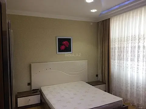 Kirayə verilir 2 otaqlı mənzil 88 m²