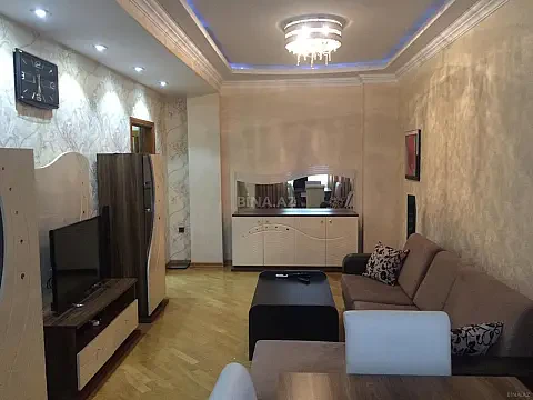 Kirayə verilir 2 otaqlı mənzil 88 m² — Bakı, Xətai 2 otaq 88.00 m²