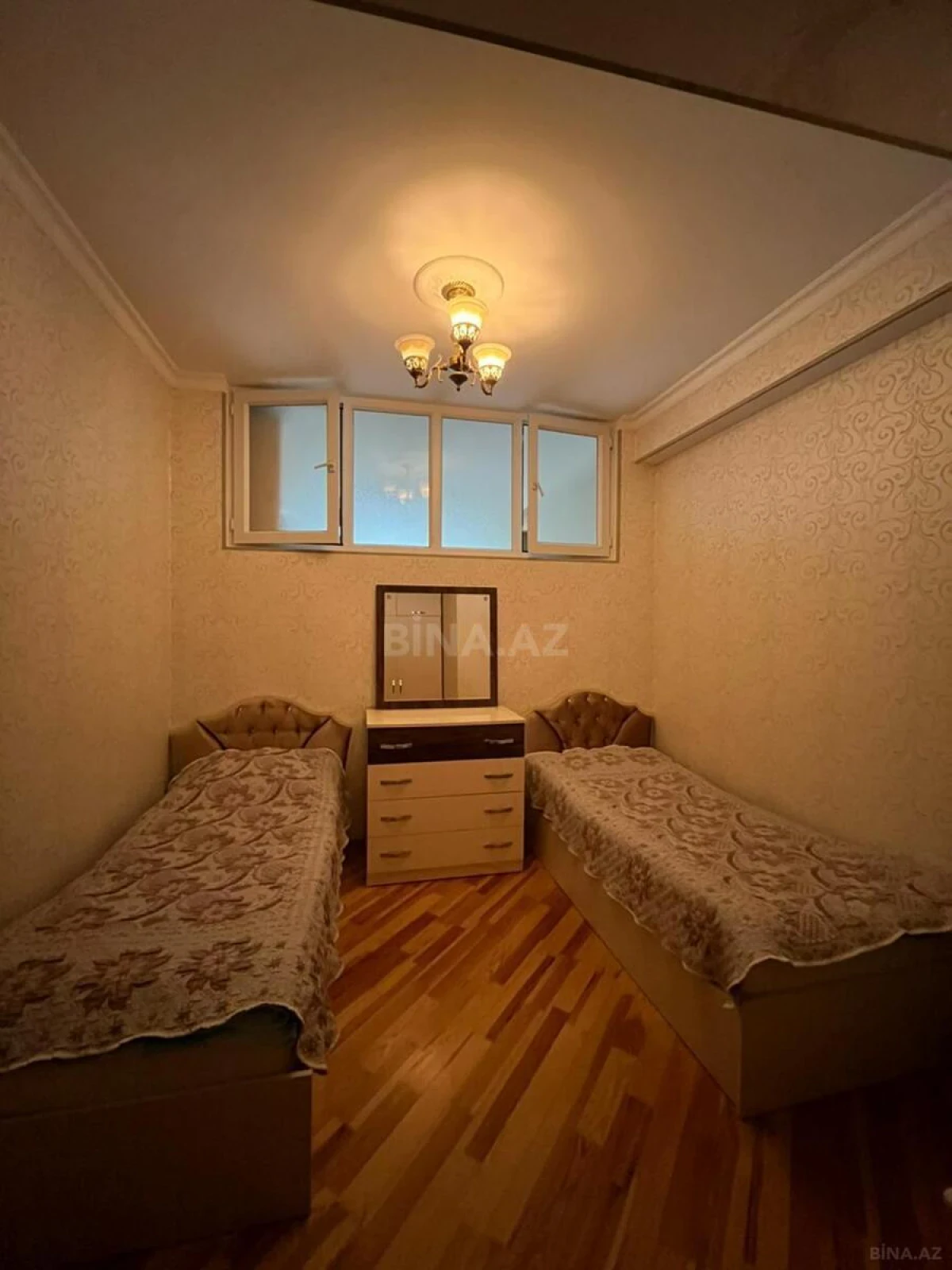 Satılır 2 otaqlı mənzil 66 m²