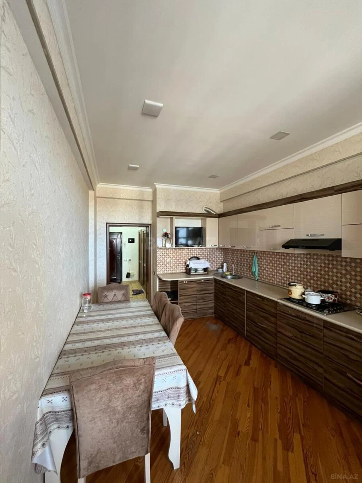 Satılır 2 otaqlı mənzil 66 m²