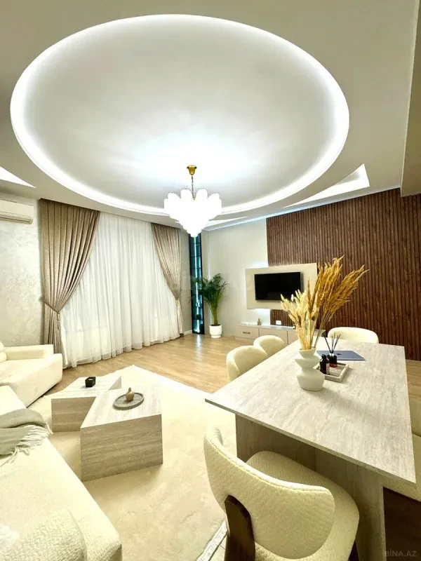 Satılır 2 otaqlı mənzil 105 m²