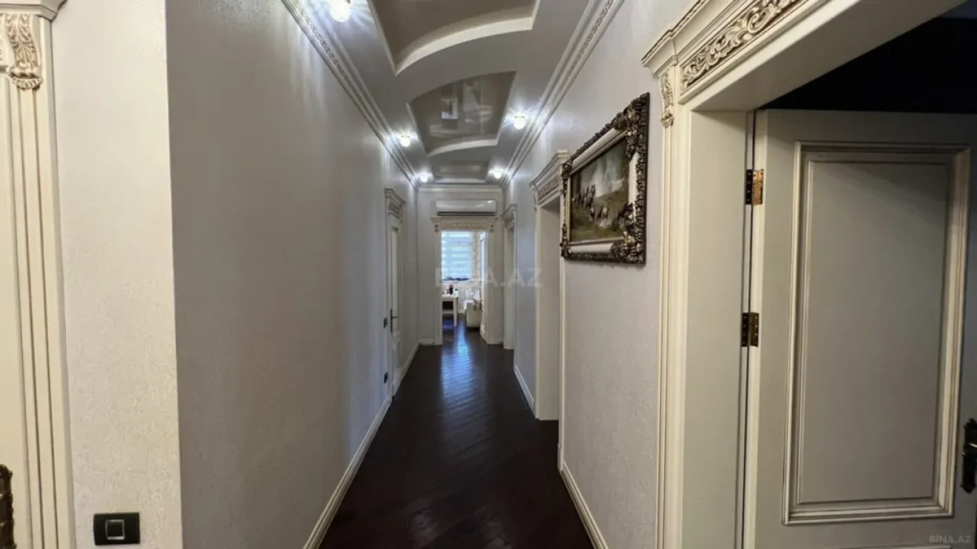 Kirayə verilir 3 otaqlı mənzil 145 m²