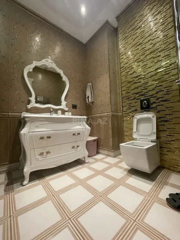 Kirayə verilir 3 otaqlı mənzil 145 m²