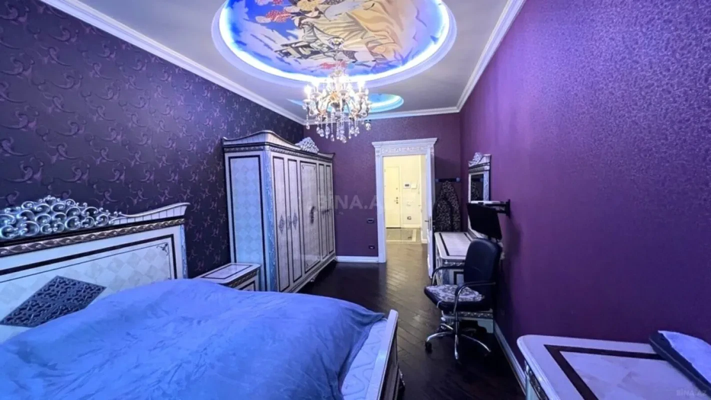 Kirayə verilir 3 otaqlı mənzil 145 m²