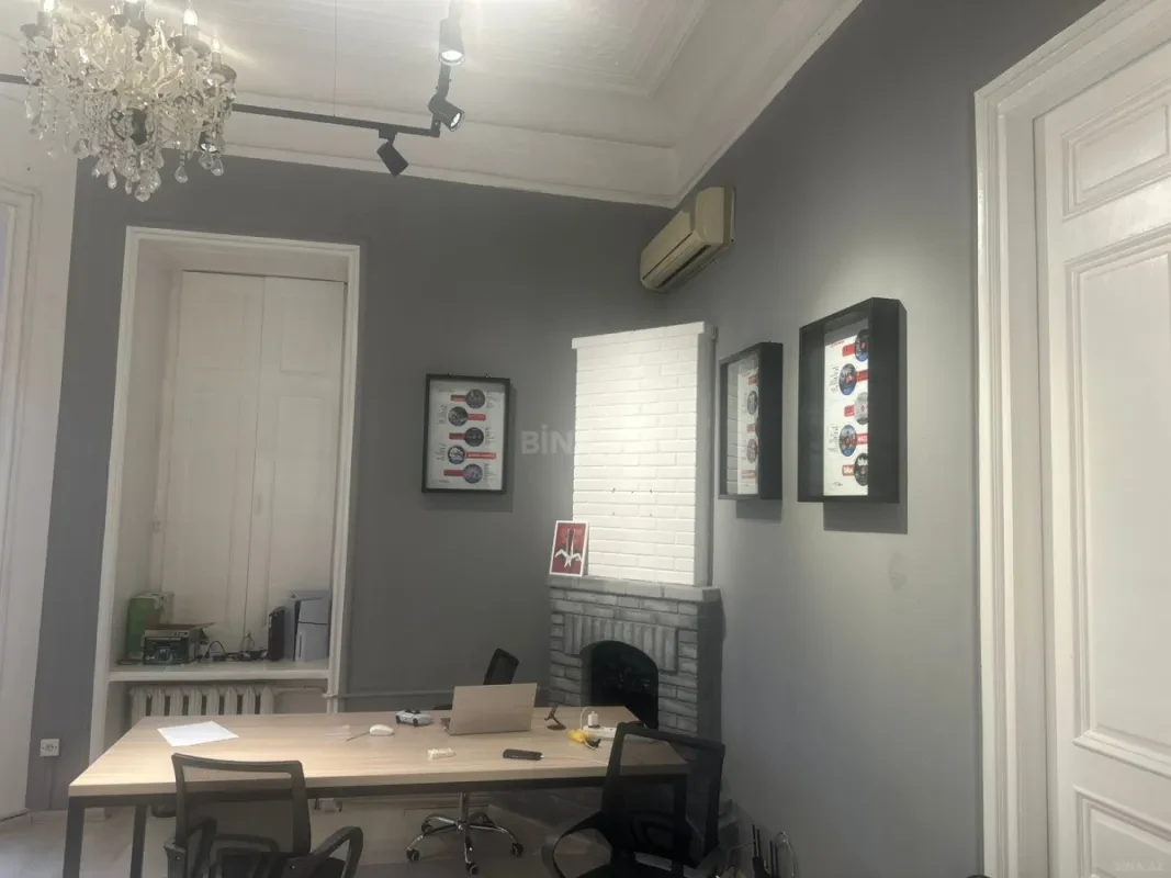 Kirayə verilir 2 otaqlı ofis 50 m²