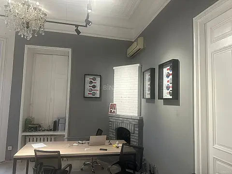 Kirayə verilir 2 otaqlı ofis 50 m²