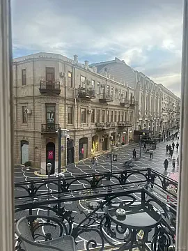 Kirayə verilir 2 otaqlı ofis 50 m² — Bakı, Sahil qəs. 2 otaq 50.00 m²