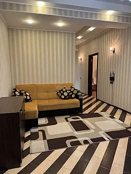 Satılır 3 otaqlı mənzil 120 m²