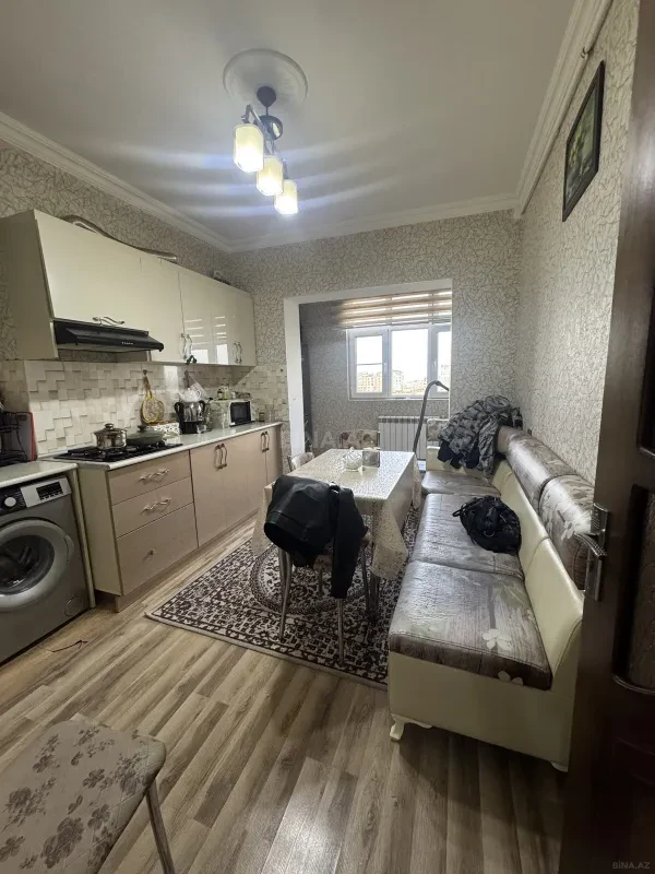 Satılır 2 otaqlı mənzil 74 m²