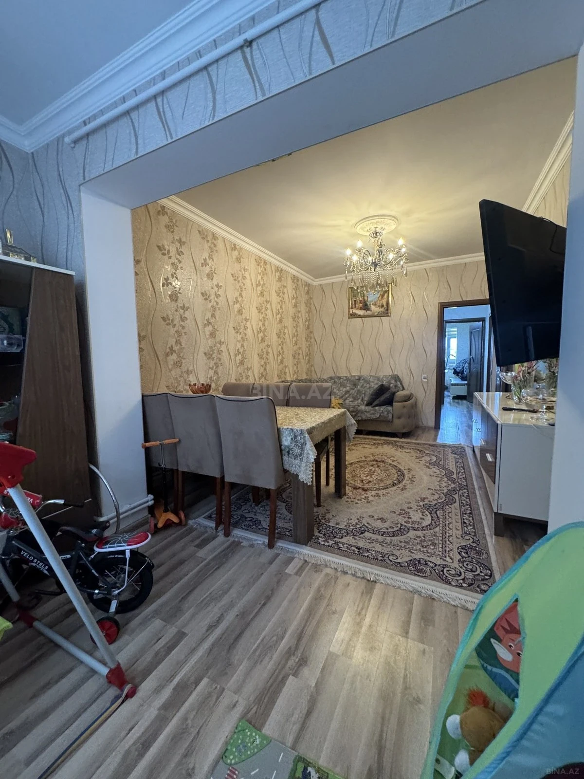 Satılır 2 otaqlı mənzil 74 m²