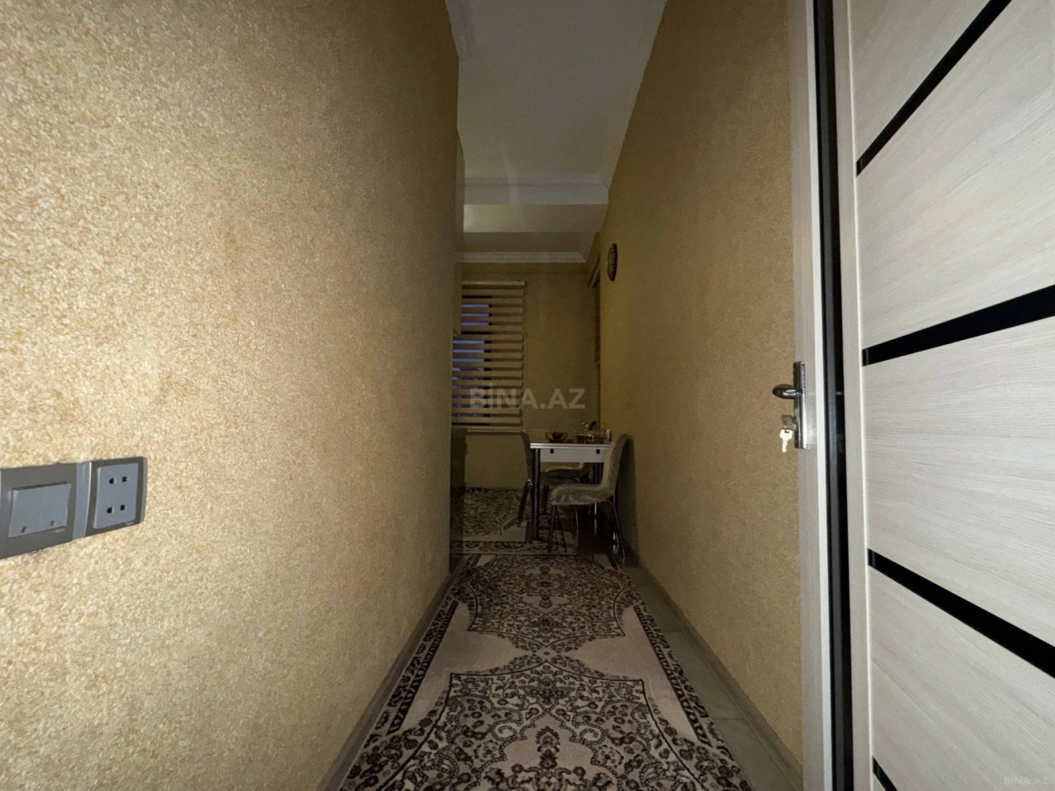 Satılır 3 otaqlı mənzil 105 m²