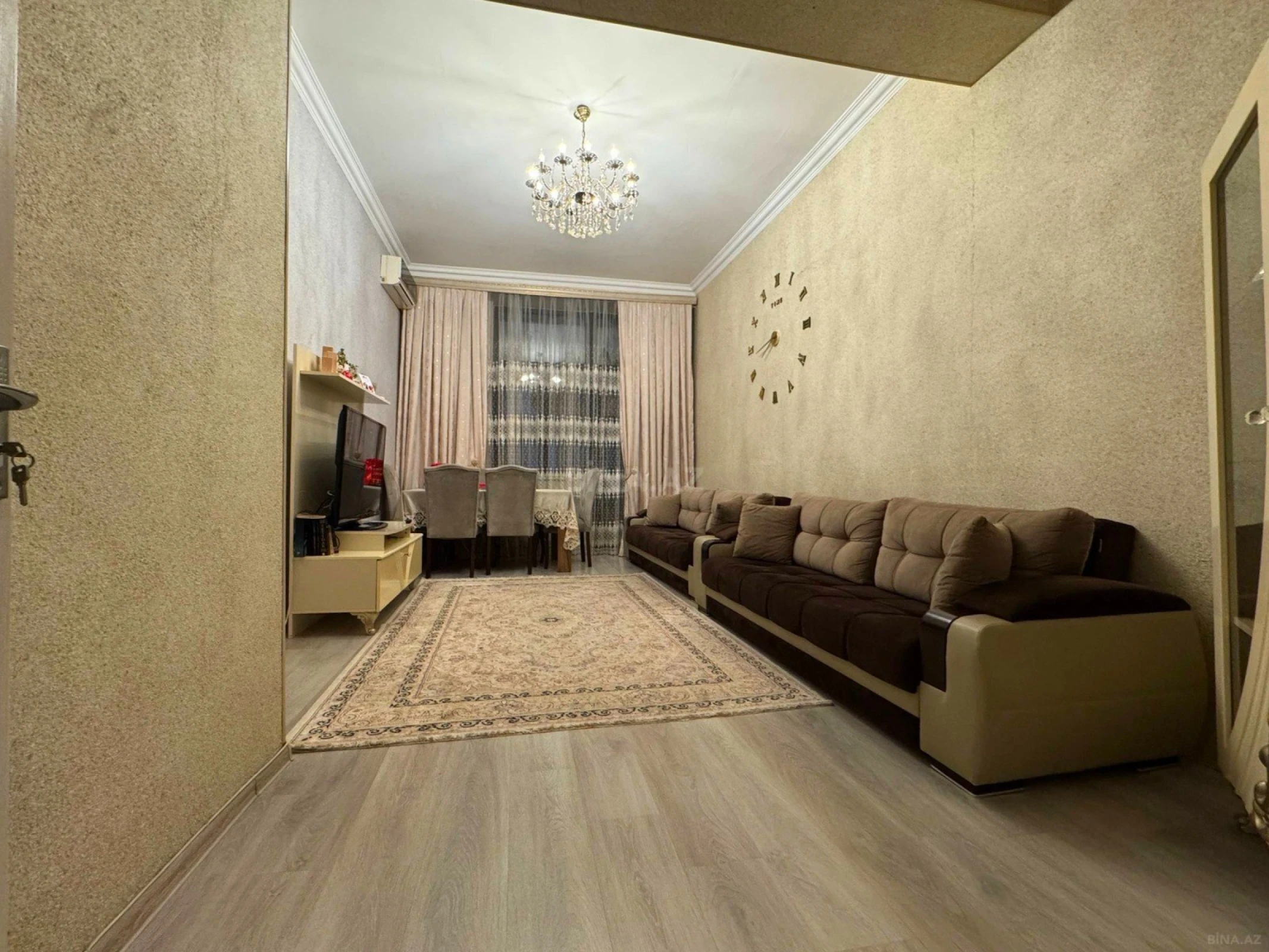 Satılır 3 otaqlı mənzil 105 m²
