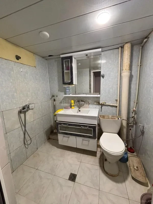 Satılır 1 otaqlı mənzil 30 m²