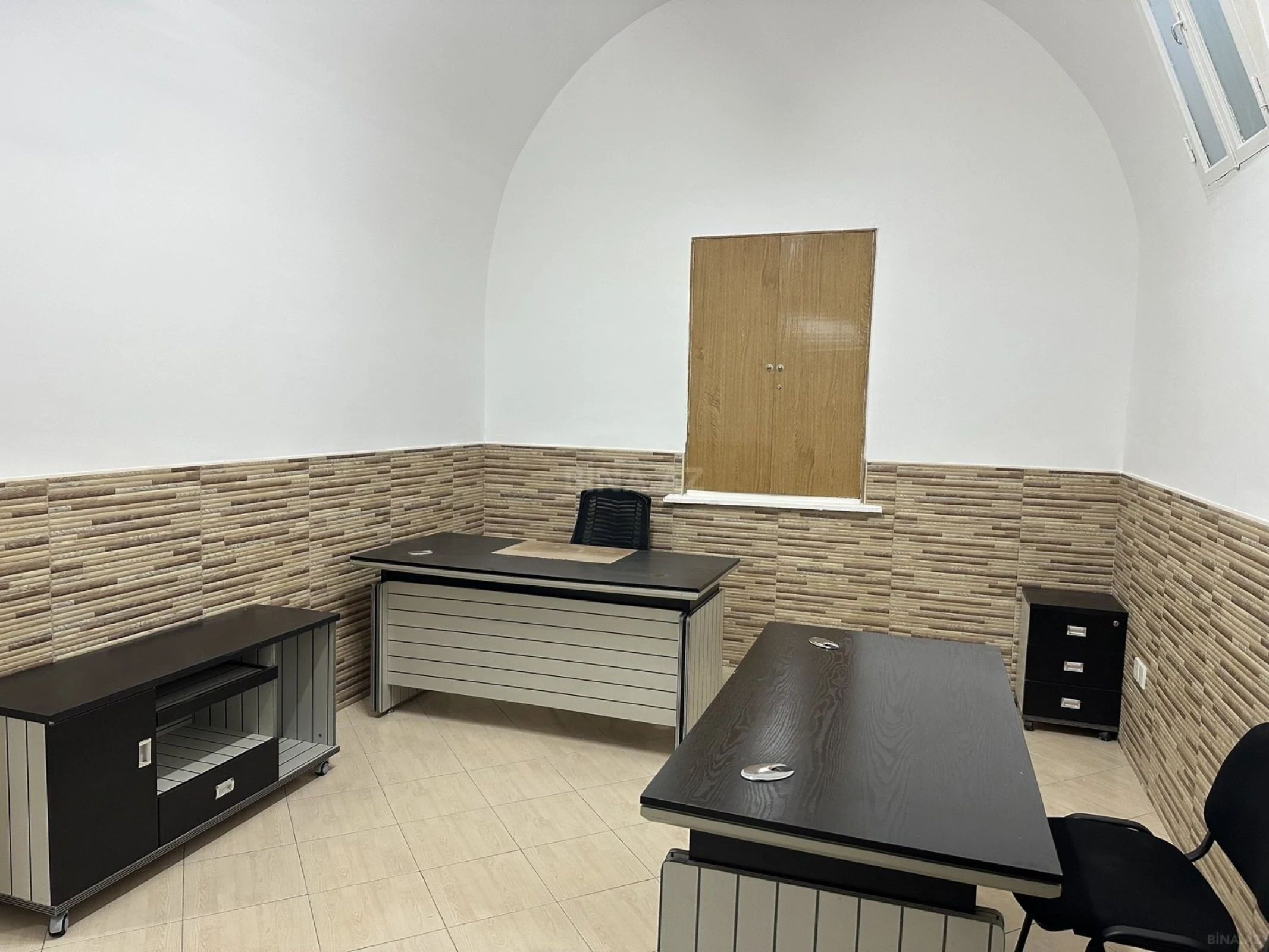 Kirayə verilir 3 otaqlı ofis 60 m²