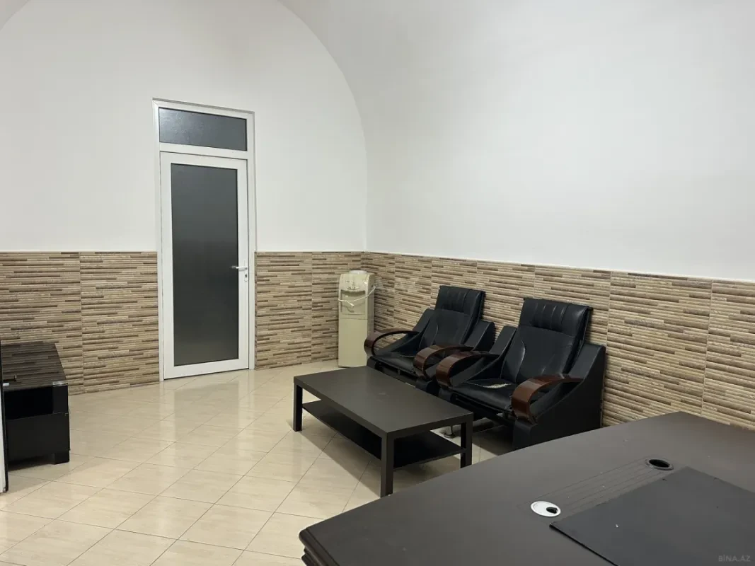 Kirayə verilir 3 otaqlı ofis 60 m²
