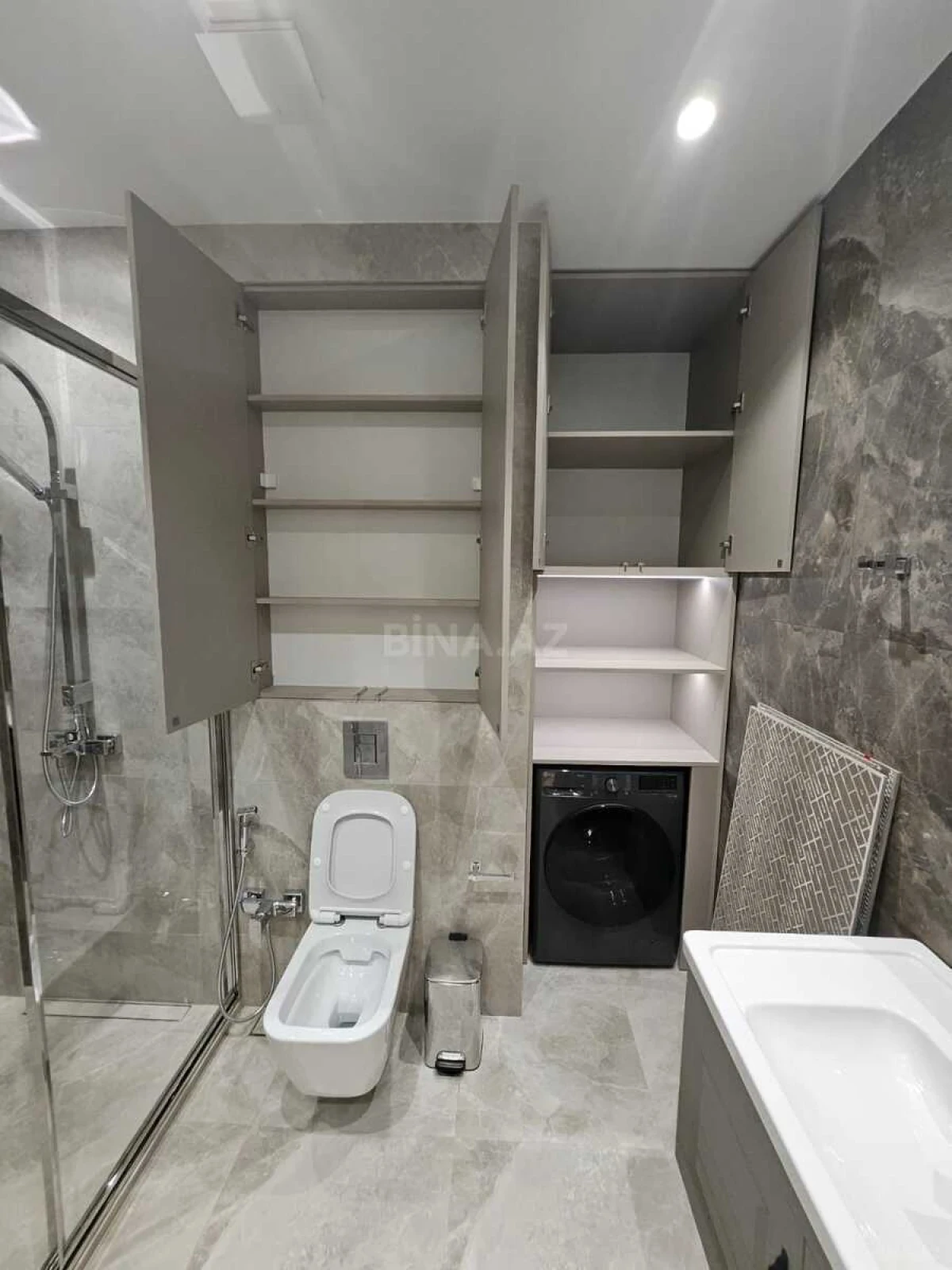 Kirayə verilir 3 otaqlı mənzil 120 m²
