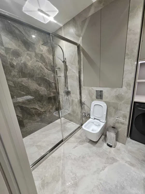 Kirayə verilir 3 otaqlı mənzil 120 m²