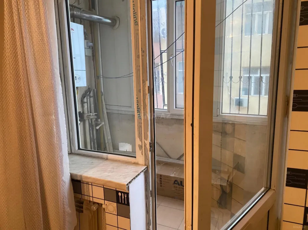 Satılır 2 otaqlı mənzil 115 m²