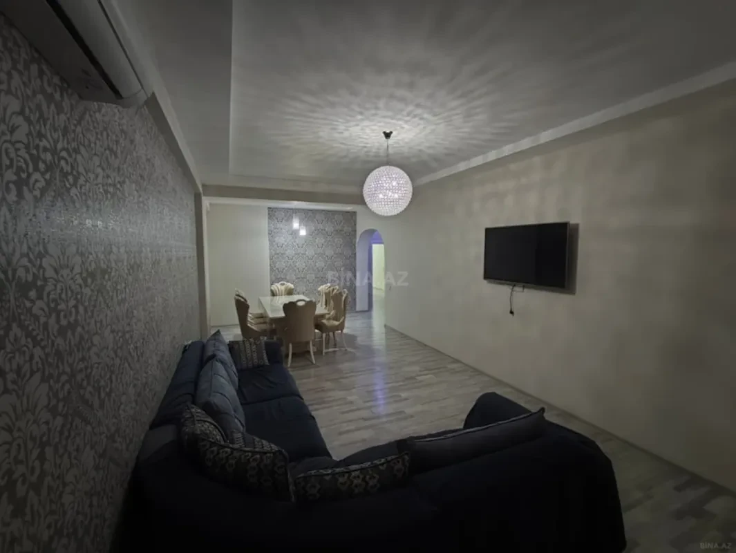 Kirayə verilir 4 otaqlı mənzil 186 m²