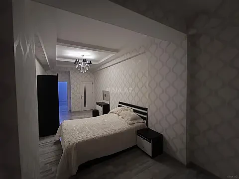 Kirayə verilir 4 otaqlı mənzil 186 m²