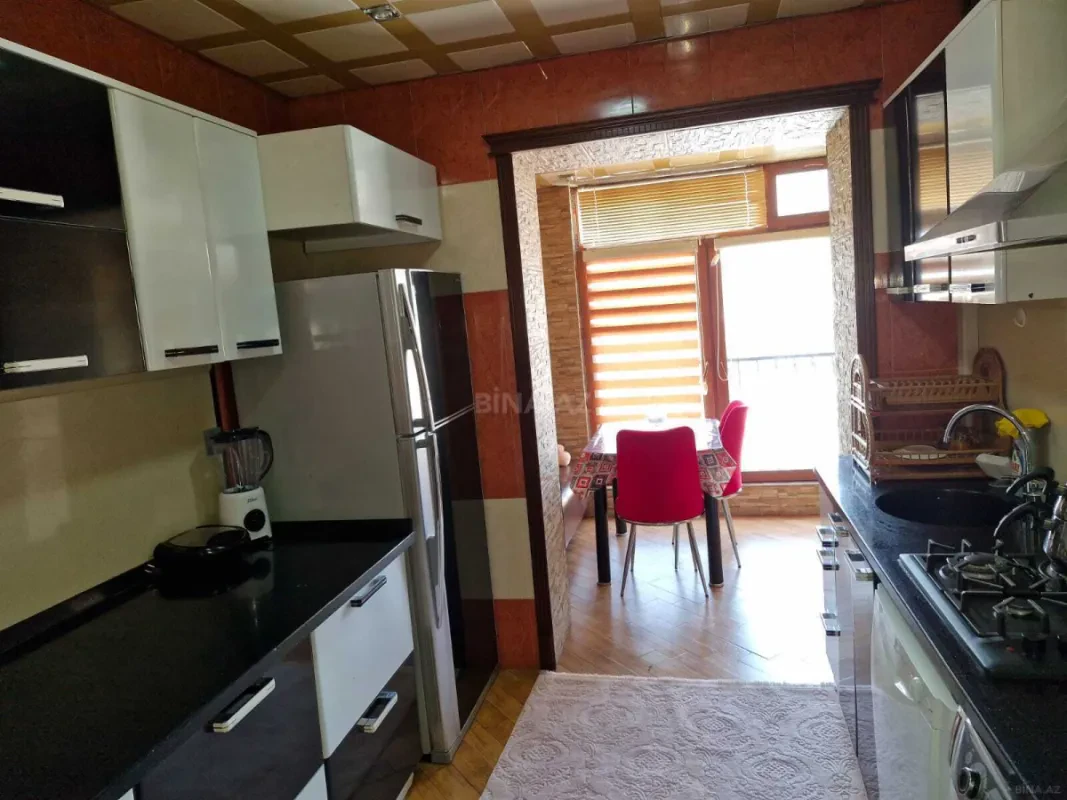 Kirayə verilir 3 otaqlı mənzil 110 m²