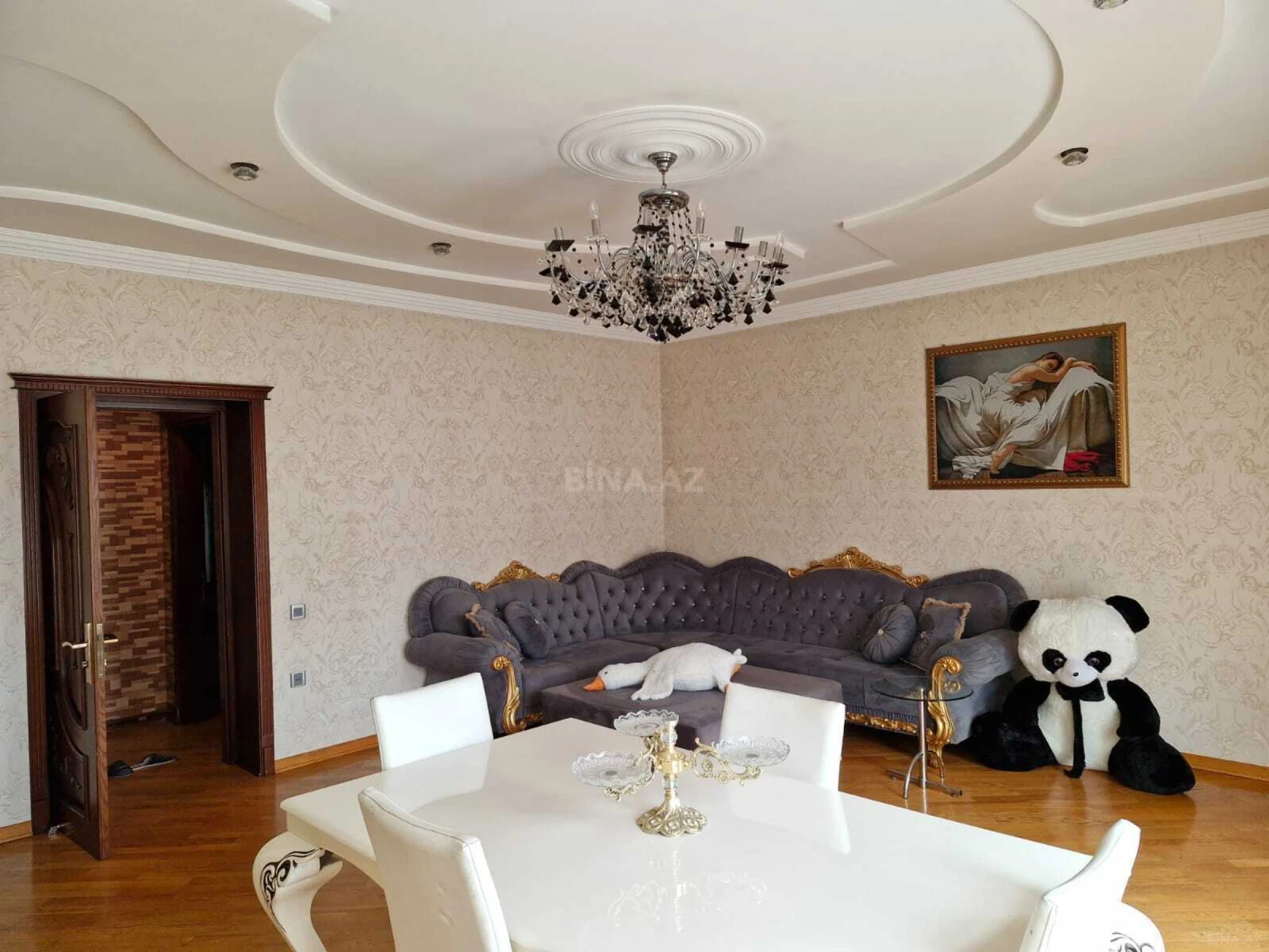 Kirayə verilir 3 otaqlı mənzil 110 m²