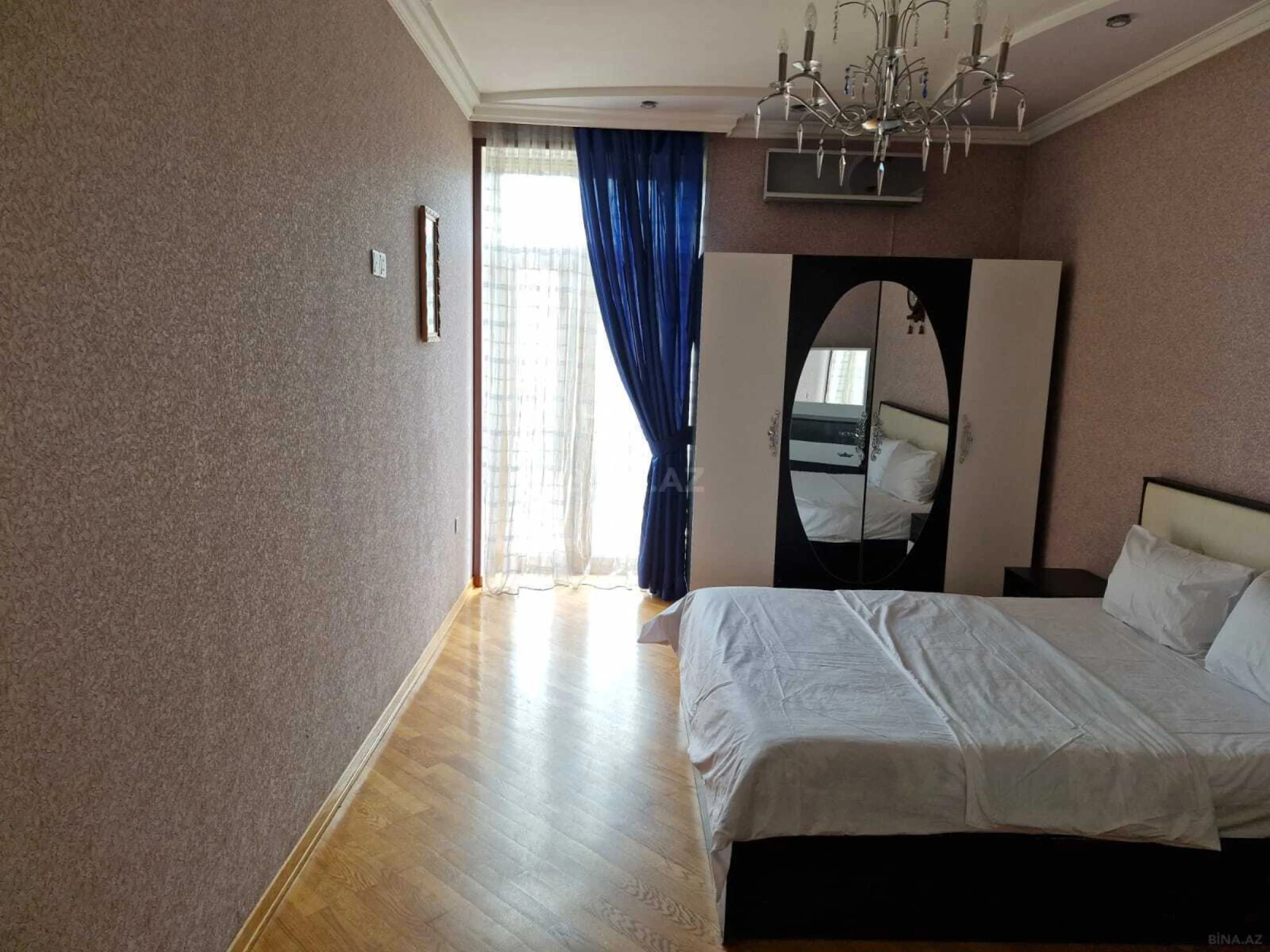 Kirayə verilir 3 otaqlı mənzil 110 m²