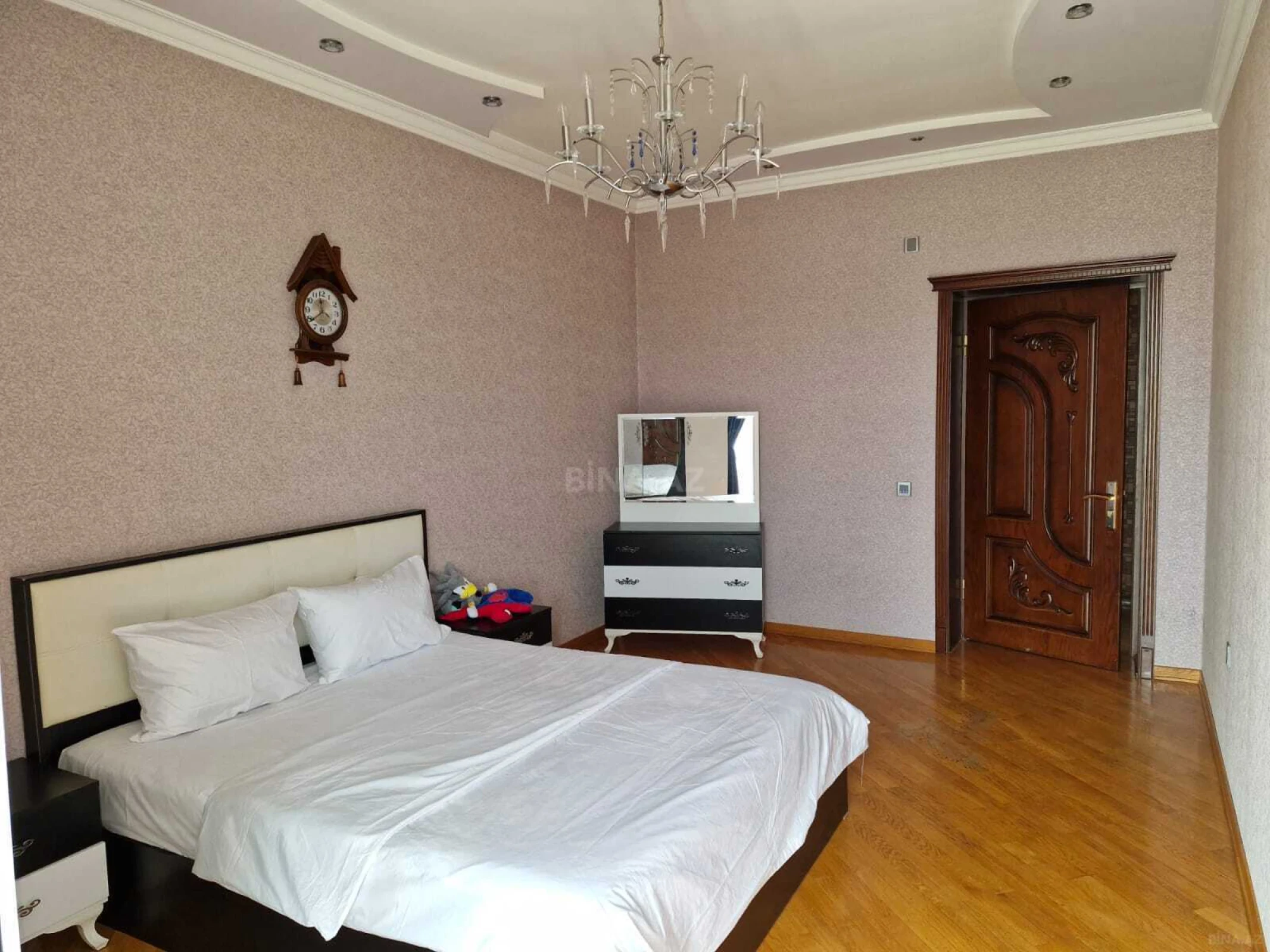 Kirayə verilir 3 otaqlı mənzil 110 m²