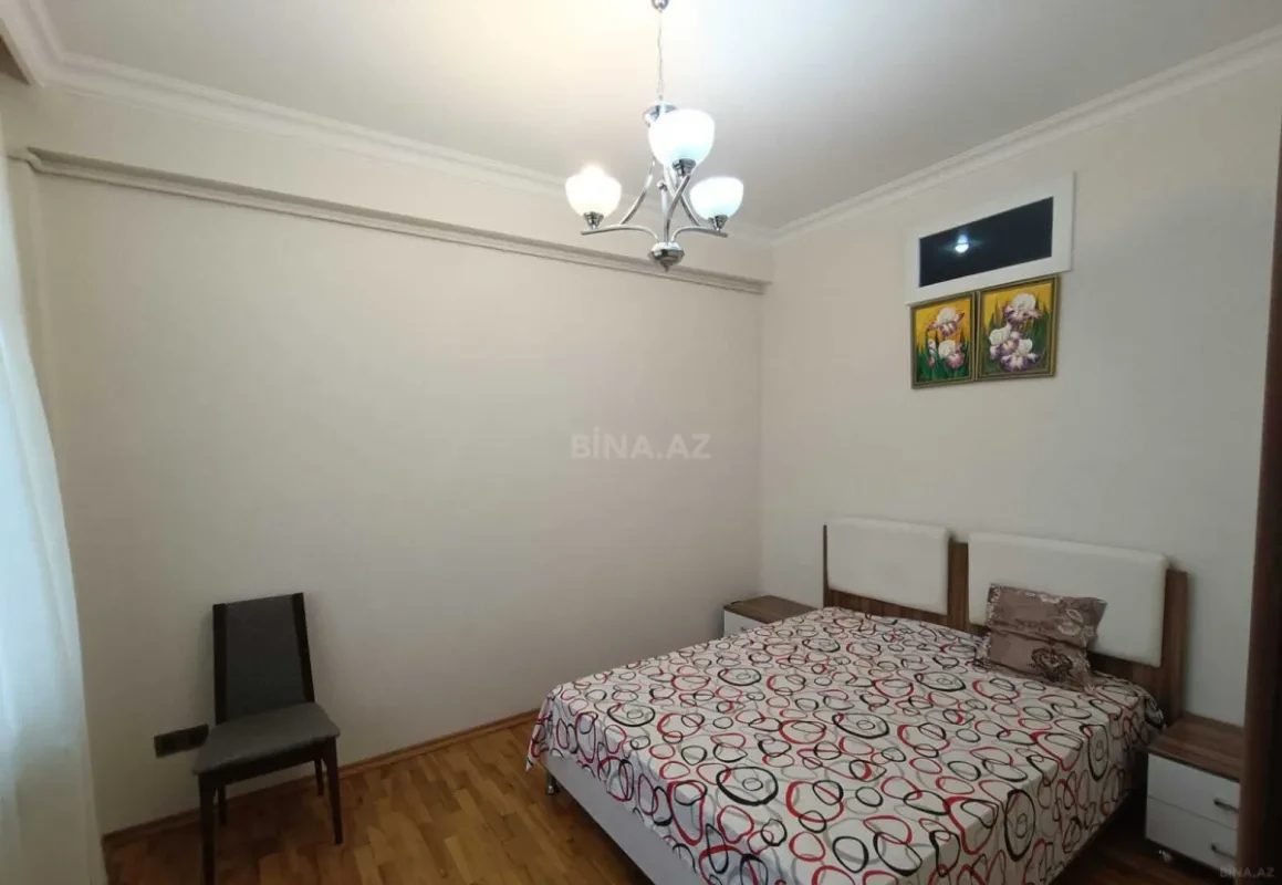 Kirayə verilir 2 otaqlı mənzil 60 m²